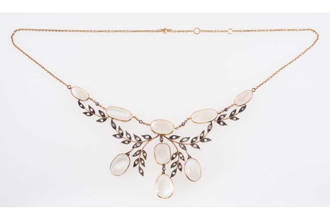 A SPLENDID LATE VICTORIAN MOONSTONE AND DIAMOND TIARA AND NECKLACE EN SUITE, BY MRS NEWMAN, - Image 6 of 6