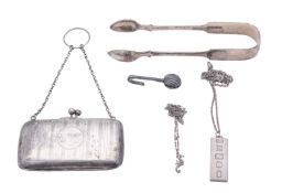 A George V silver purse/ wallet, of rounded rectangular form,