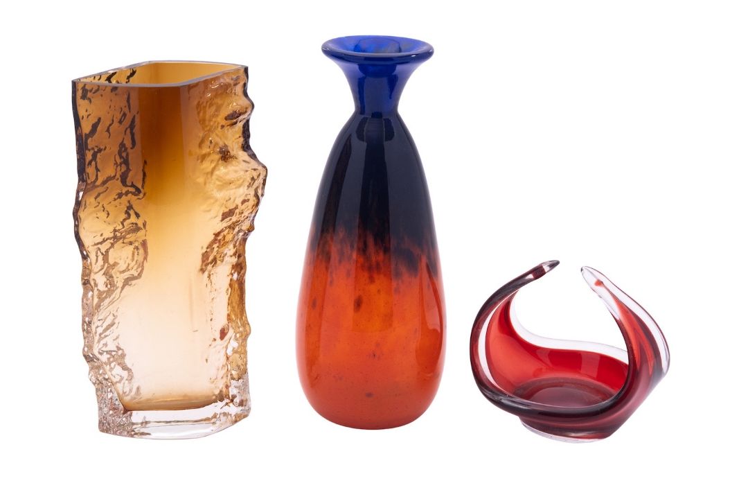 Three pieces of Continental art glass comprising a Schneider vase of slender oviform with flaring