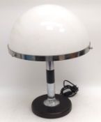 Tischlampe