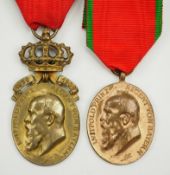 Bayern: Militärische Jubiläumsmedaille mit Krone und Jahreszahlen 1839-1909.