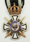 Preussen: Königlicher Hausorden von Hohenzollern, Ritterkreuz mit Schwertern.