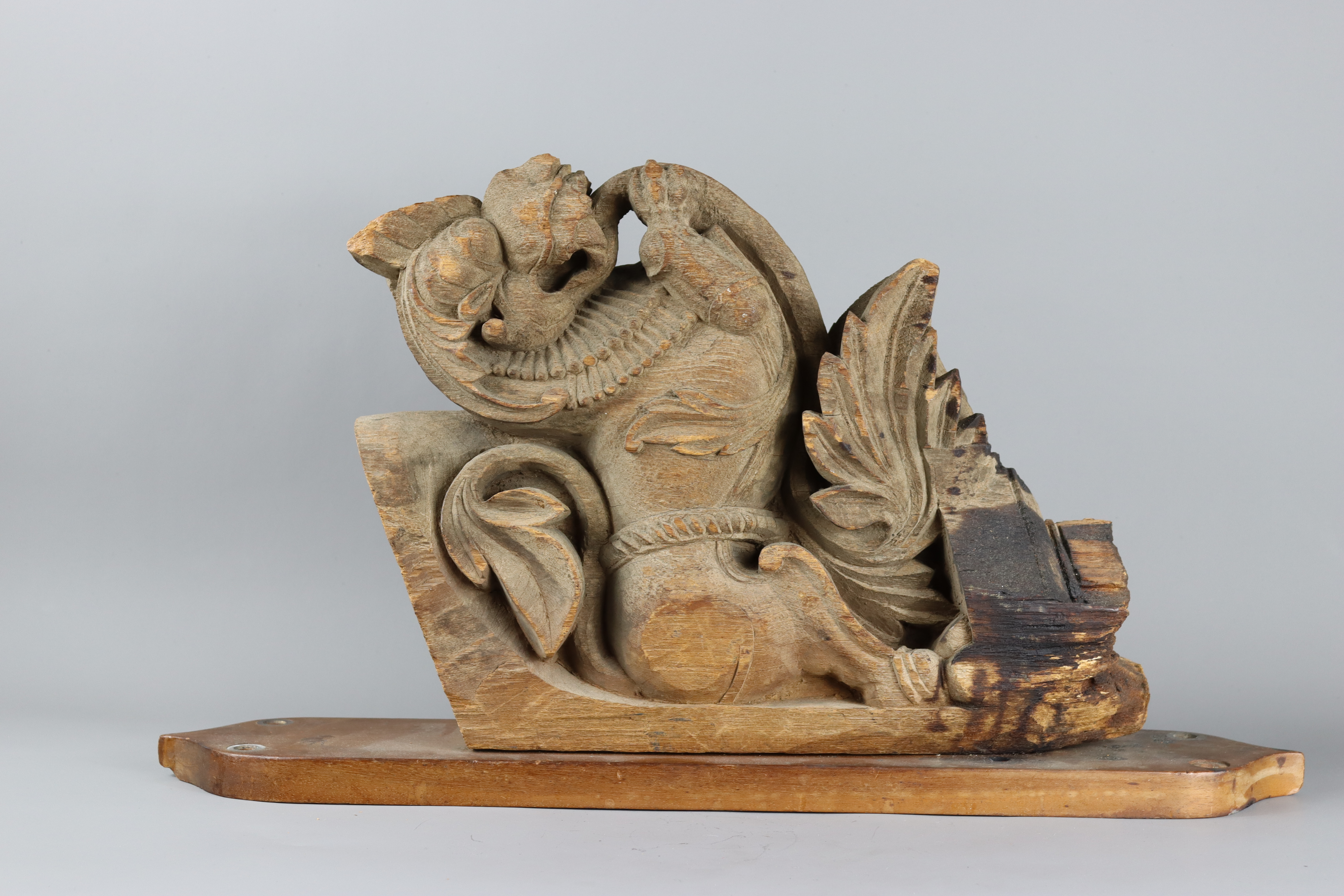 A wooden Lion Wall Bracket, India, 19th century, - Image 4 of 6