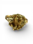 John Donald 18ct gold ring signed JAD with london hallmarks 1969