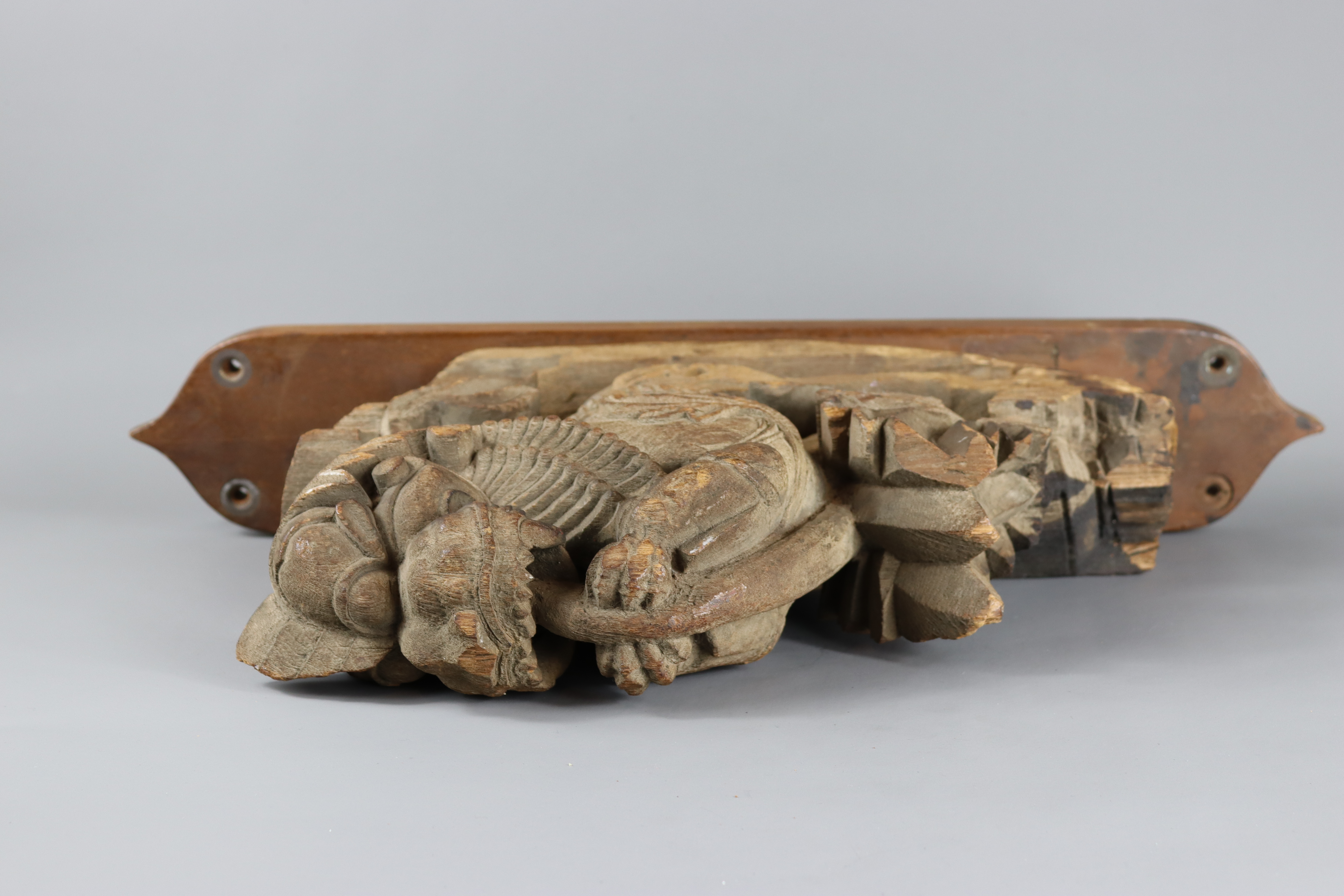 A wooden Lion Wall Bracket, India, 19th century, - Image 6 of 6