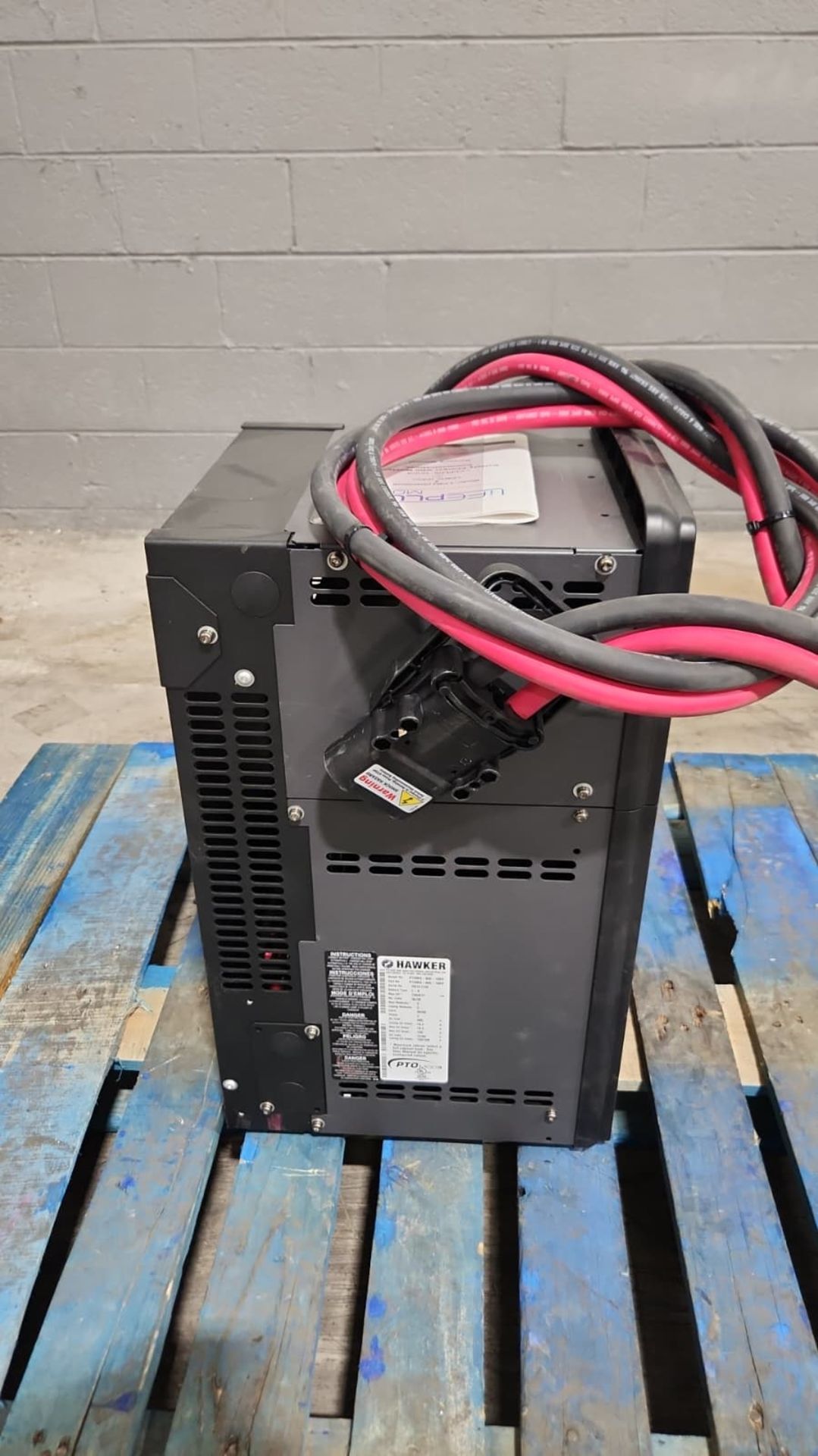 HAWKER PTO MOD 3 480 Volt Electric Forklift Battery Charger. - Image 3 of 5