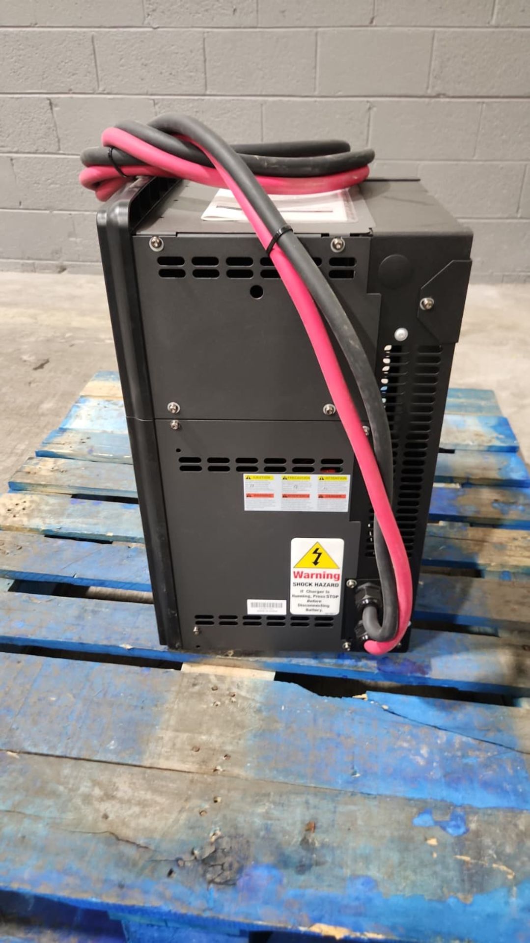 HAWKER PTO MOD 3 480 Volt Electric Forklift Battery Charger. - Image 2 of 5