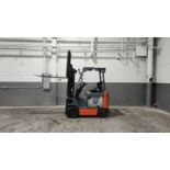 2008 Toyota Model: 8FBCU25 5,000lb Sideshifter Forklift. 9,145 Hours.