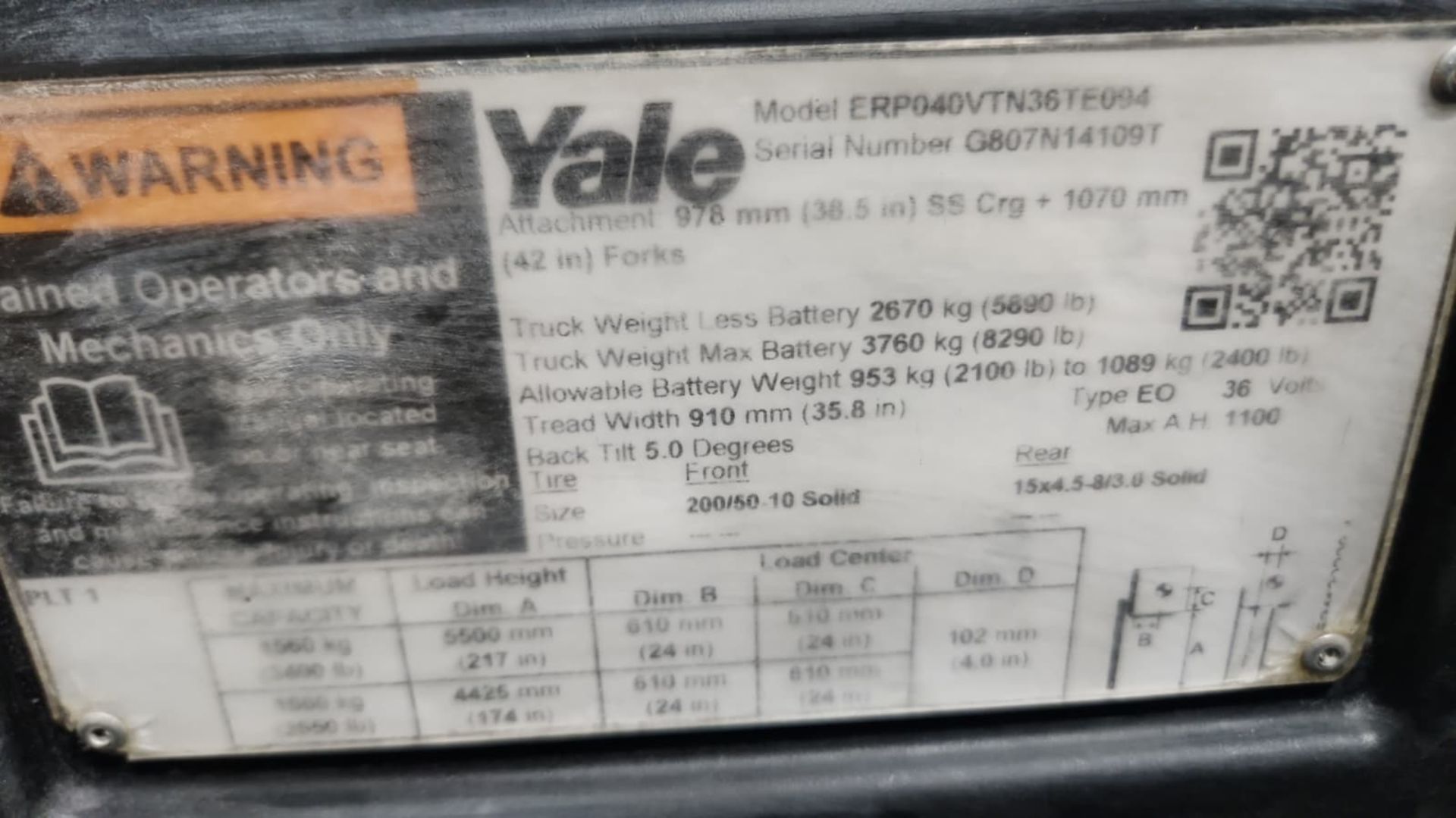 2019 Yale Model: ERP040VTN 4,000LB Capacity 3-Wheel Sit down Electric Forklift. Hours: 9,985 - Image 3 of 8