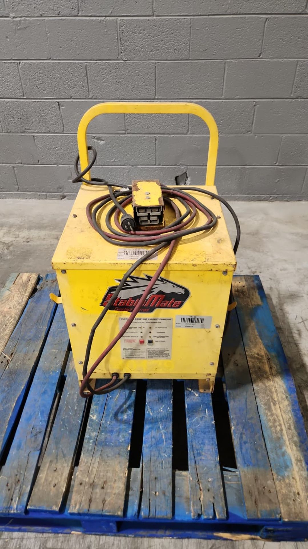 StableMate 48 Volt Electric Forklift Battery Charger.