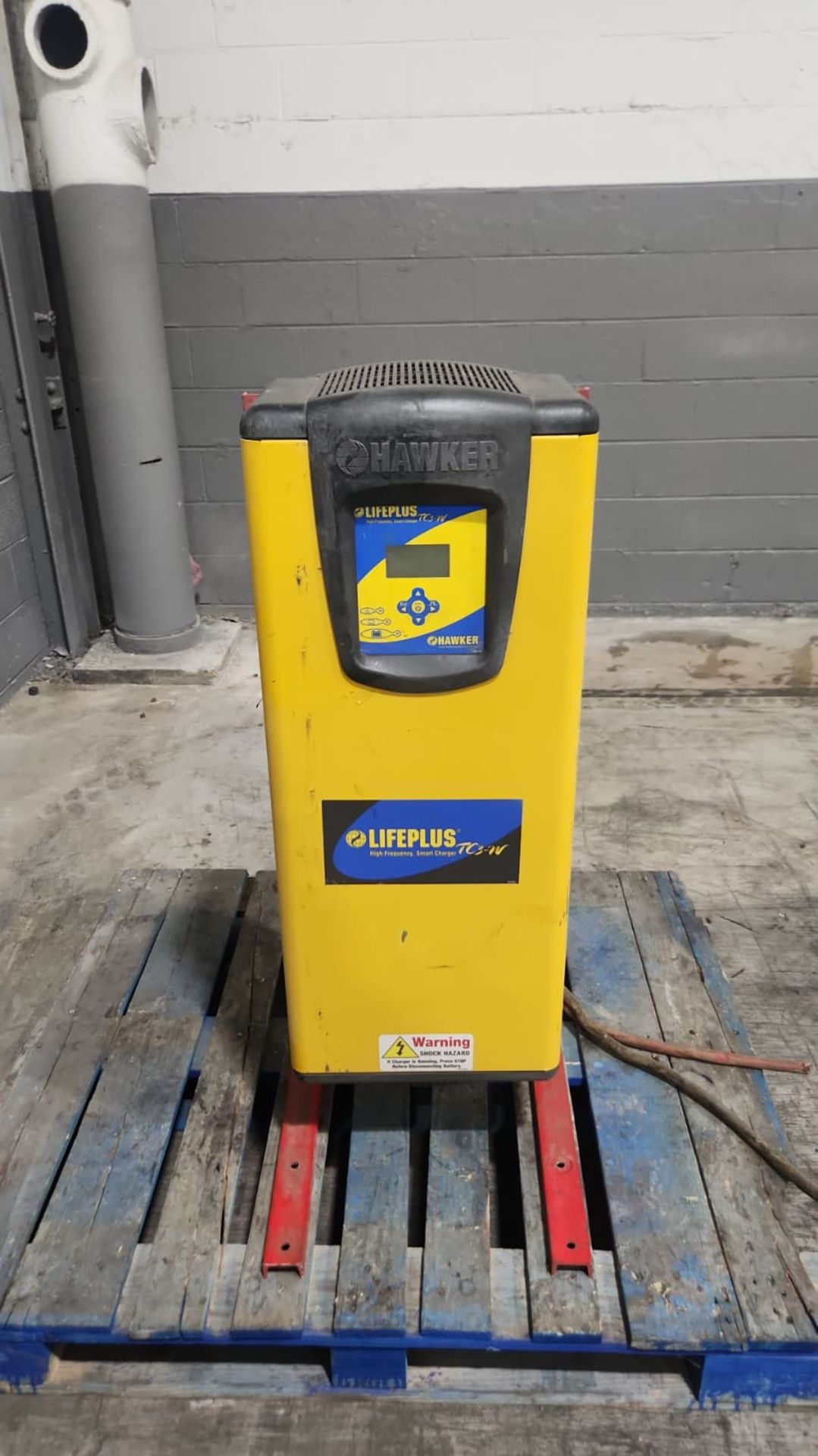 HAWKER Lifeplus TC3 Multi 24/36/48 Volt Electric Forklift Battery Charger.