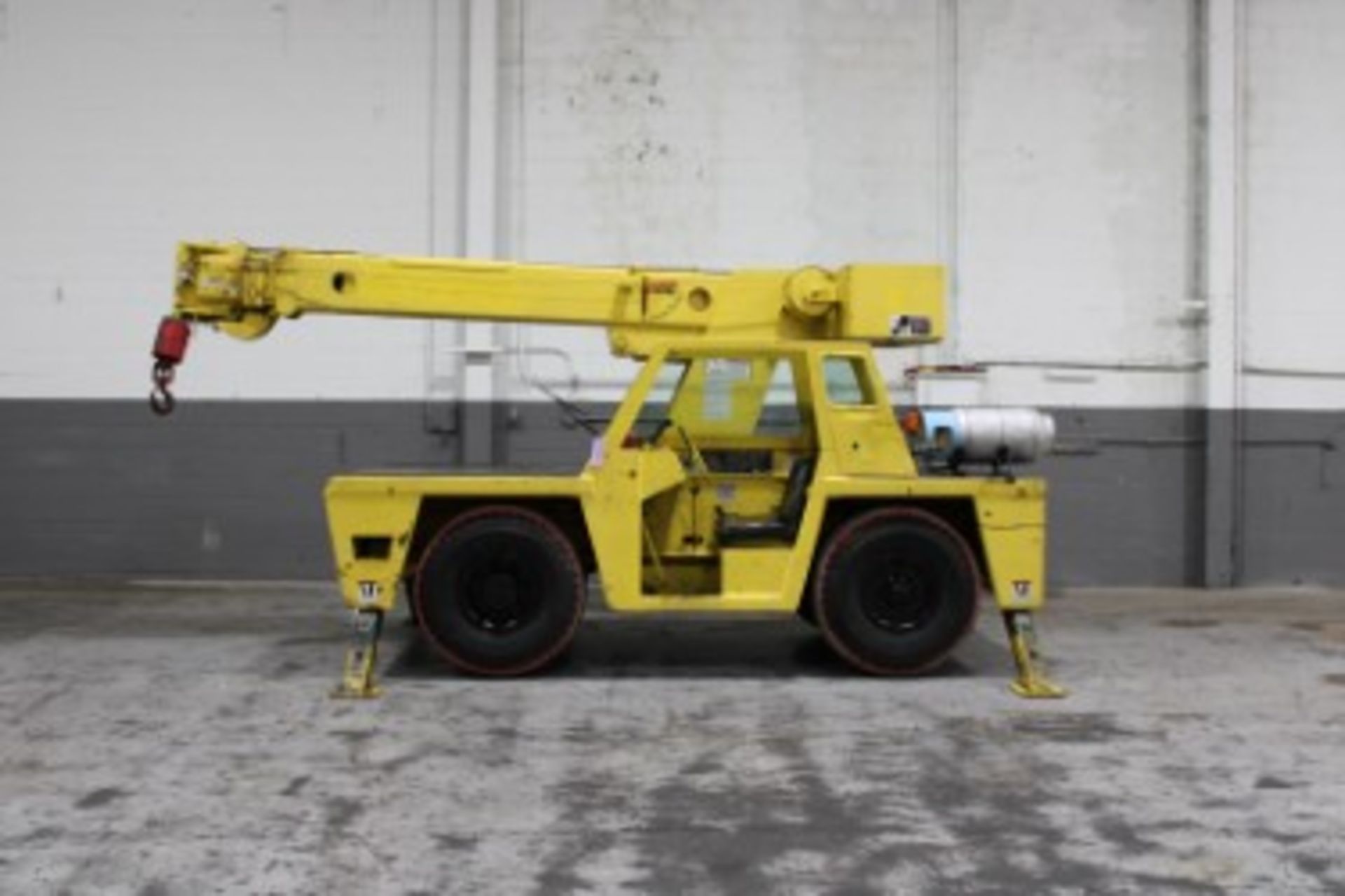 Broderson IC-80-2D Carry Deck Crane – 17,000 lb Capacity