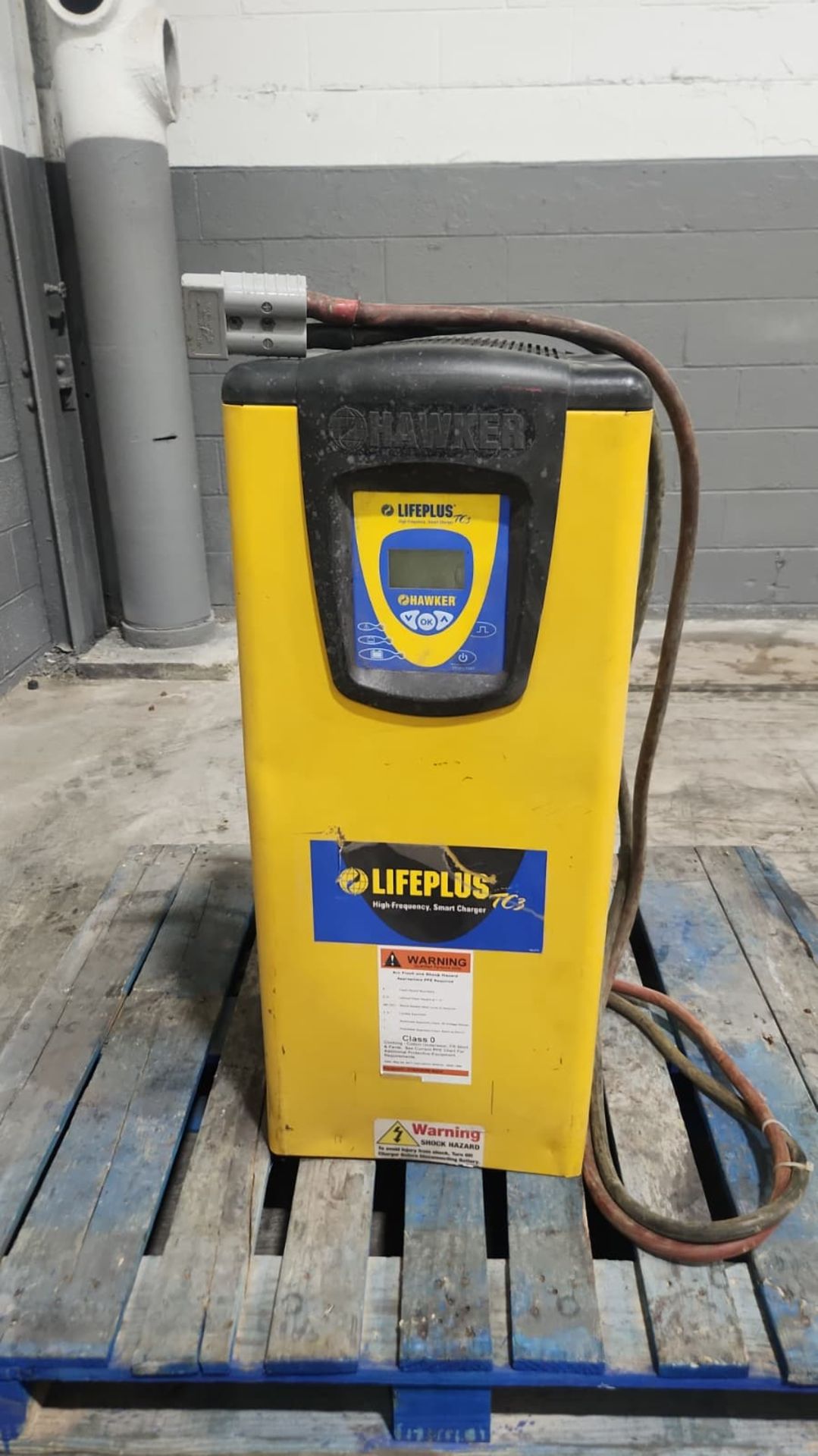 HAWKER Lifeplus TC3 Multi 24/36/48 Volt Electric Forklift Battery Charger.