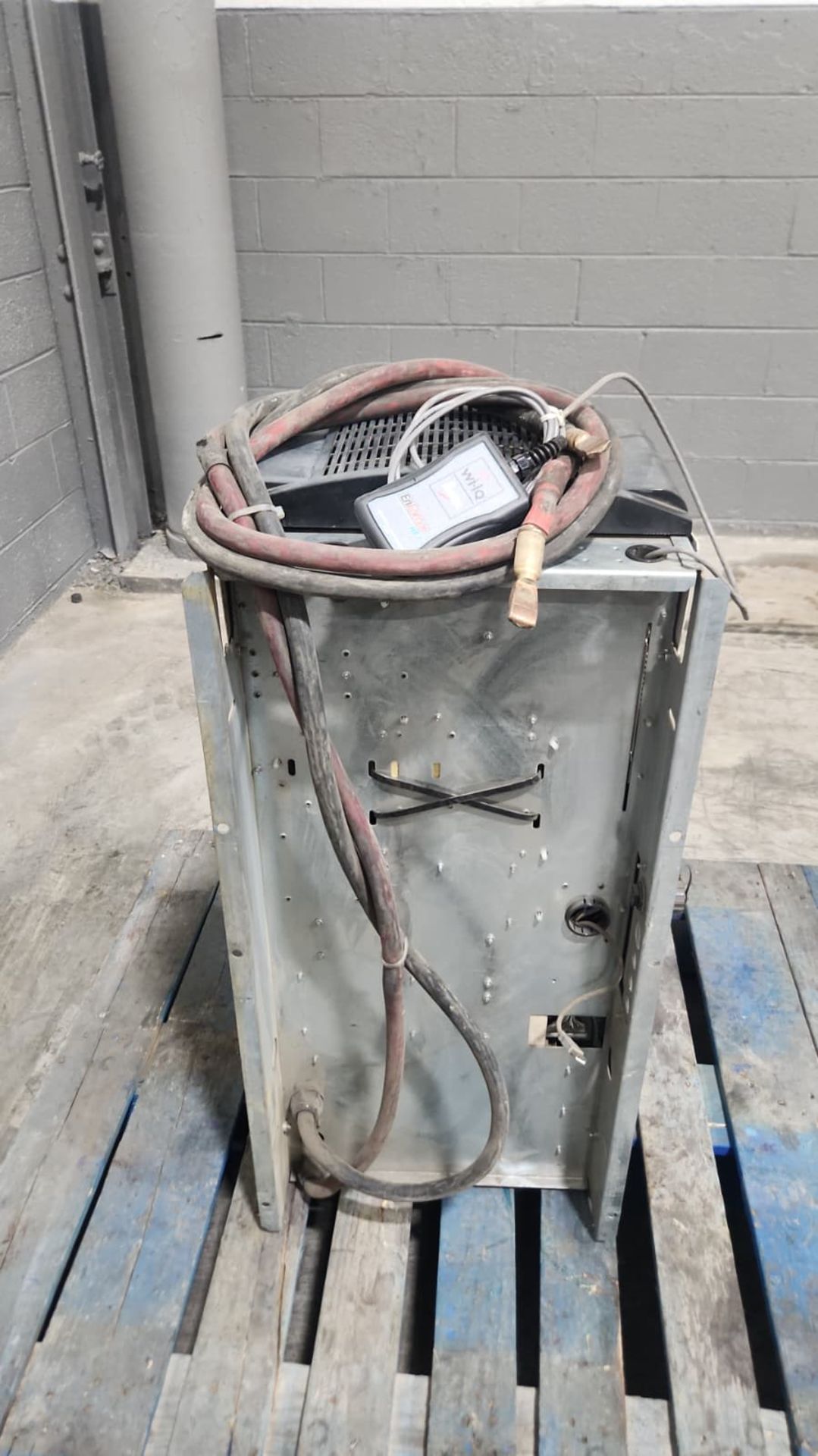 EnerSys EnForcer HF Multi 24/36/48 Volt Electric Forklift Battery Charger. - Image 3 of 5