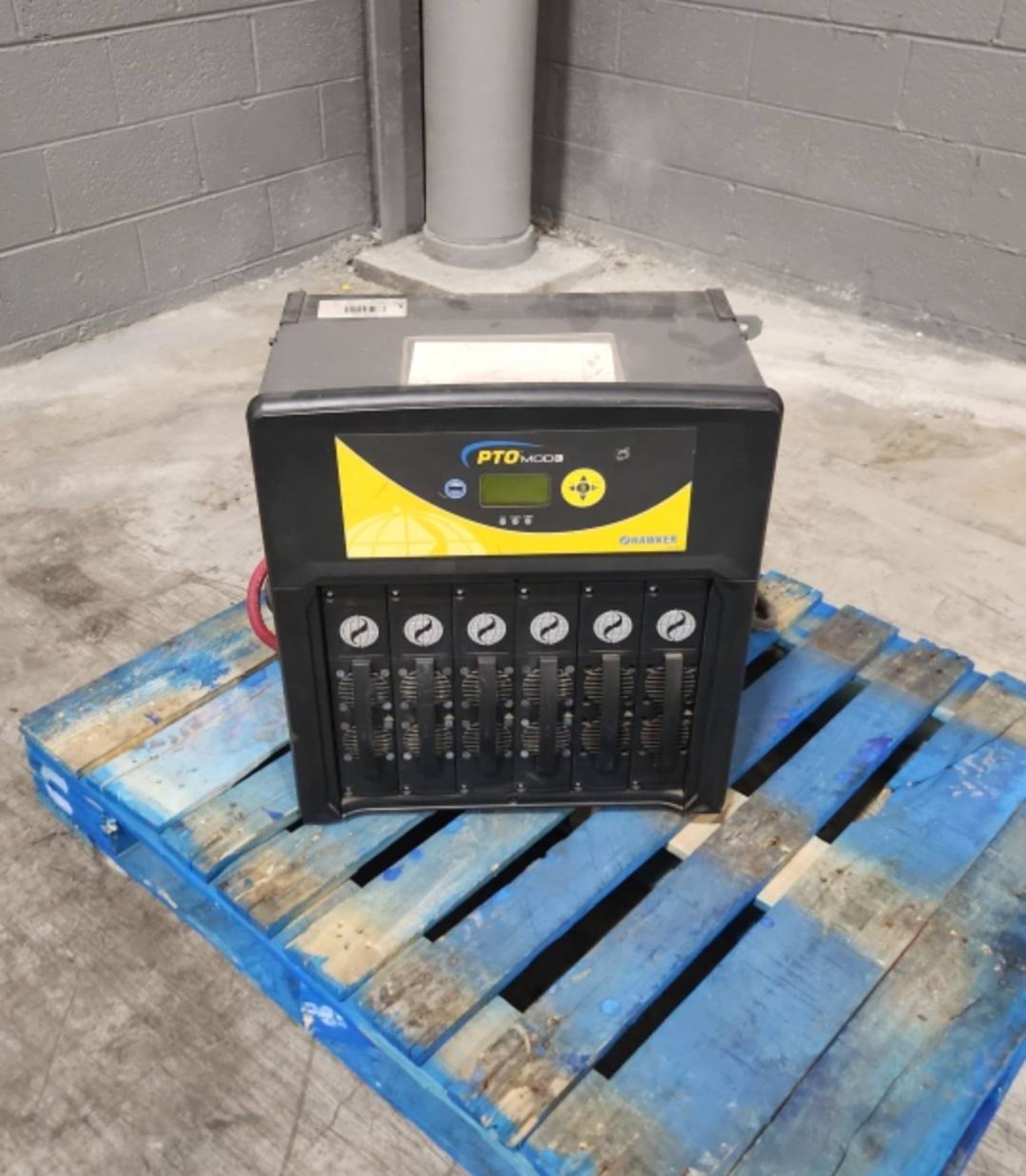 Hawker PTO Mod3 Model: PTOM3-48F-320Y 24/36/48 Volt Forklift Battery Charger.