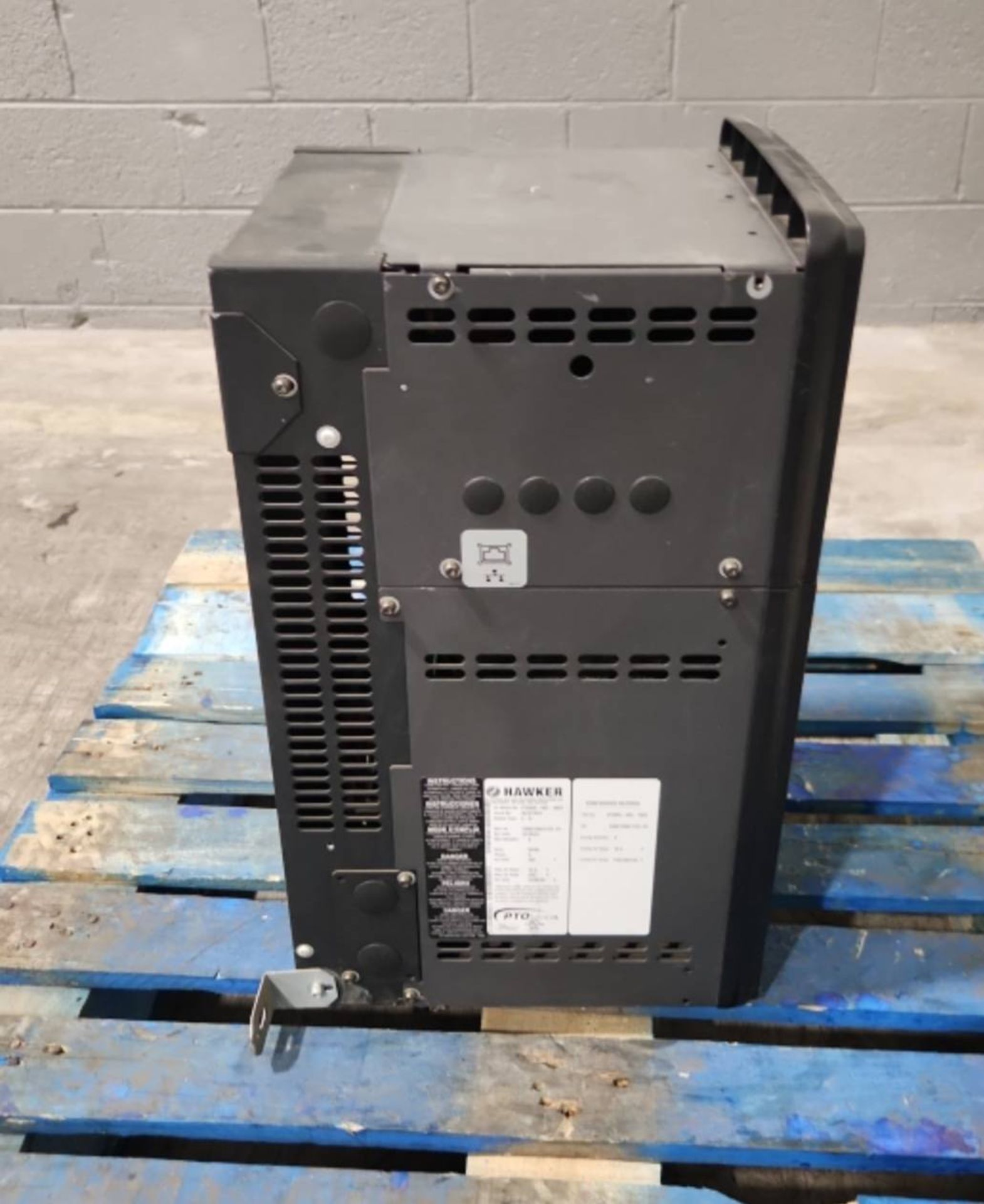 Hawker PTO Mod3 Model: PTOM3-48C-180Y 24/36/48 Volt Forklift Battery Charger. - Image 3 of 5