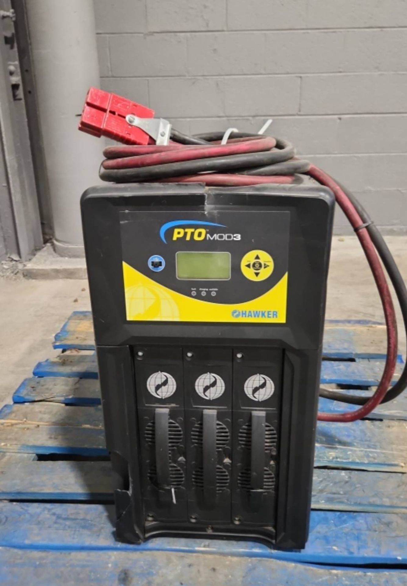 Hawker PTO Mod3 Model: PTOM3-48C-180Y 24/36/48 Volt Forklift Battery Charger.