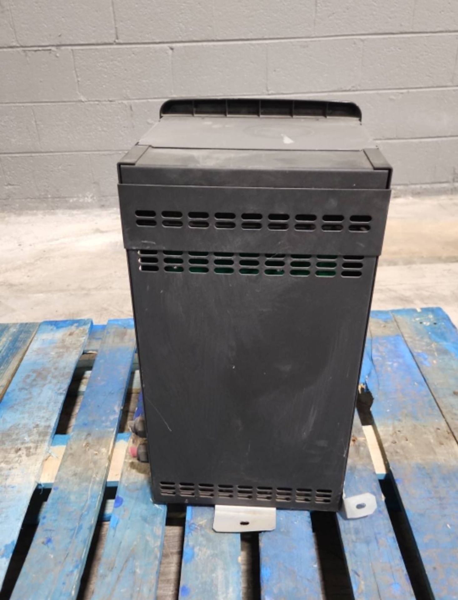 Hawker PTO Mod3 Model: PTOM3-48C-120Y 24/36/48 Volt Forklift Battery Charger. - Image 3 of 5
