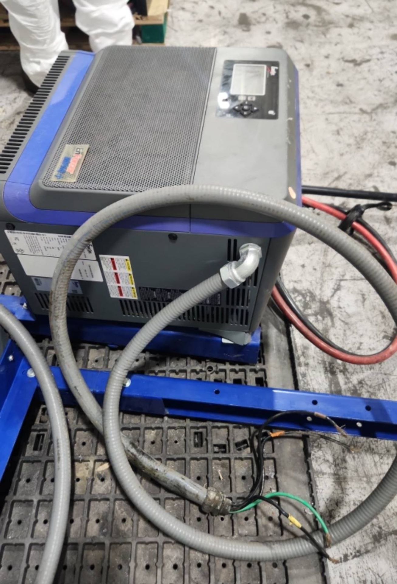 EnerSys EnForcer Multi 24/36/48 Volt Electric Forklift Battery Charger. - Image 3 of 4