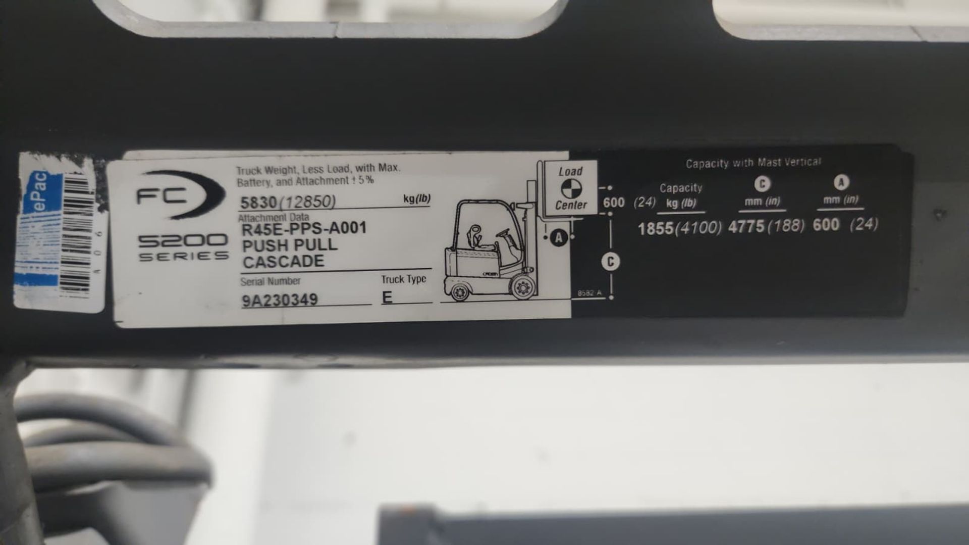 Crown FC5225-50 5,000LB Sit Down Electric Forklift. Hours: 5,526 - Image 6 of 8