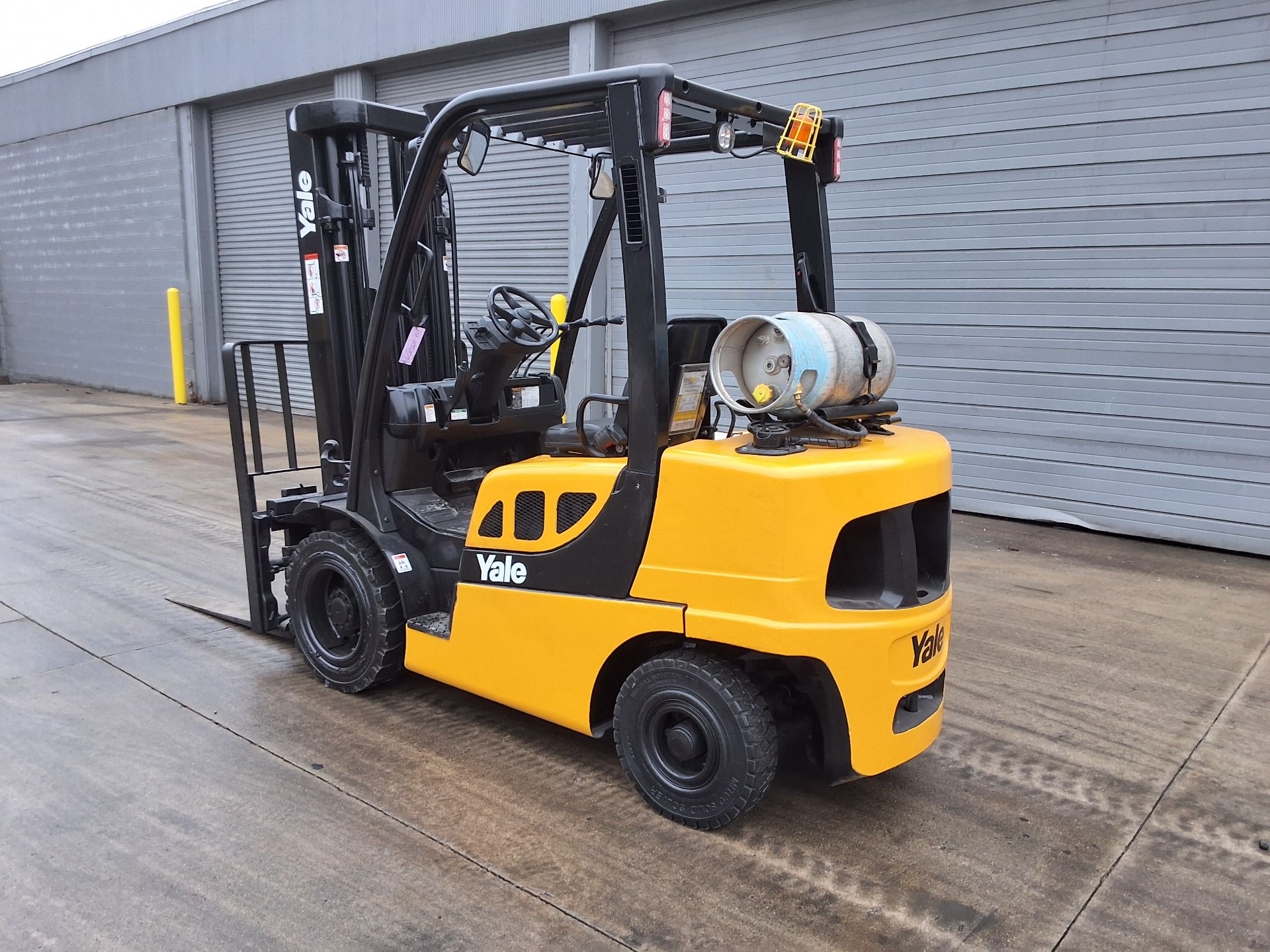 2016 Yale Model: GLP060, 6,000lb. capacity, Hours: 8,462 - Image 2 of 6