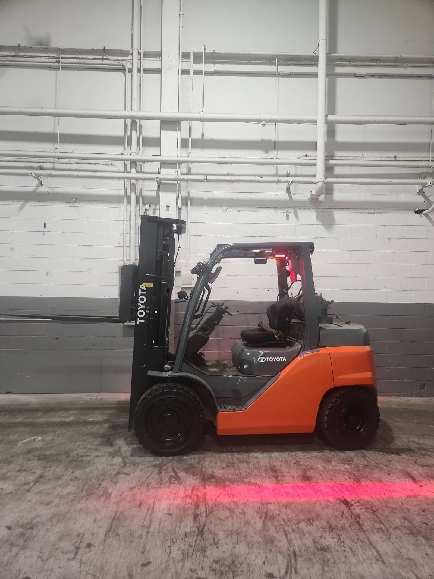 2018 Toyota Model: 8FG35U 8000 lb Capacity Forklift.