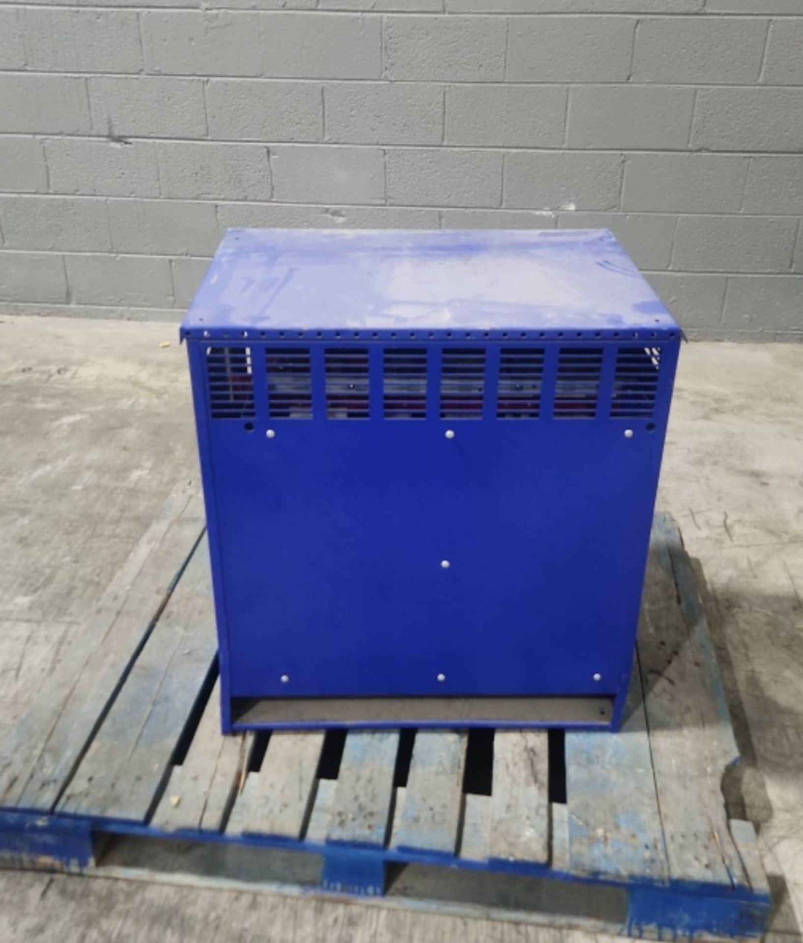 Zip Charger Electric Forklift Battery Charger - Image 4 of 4