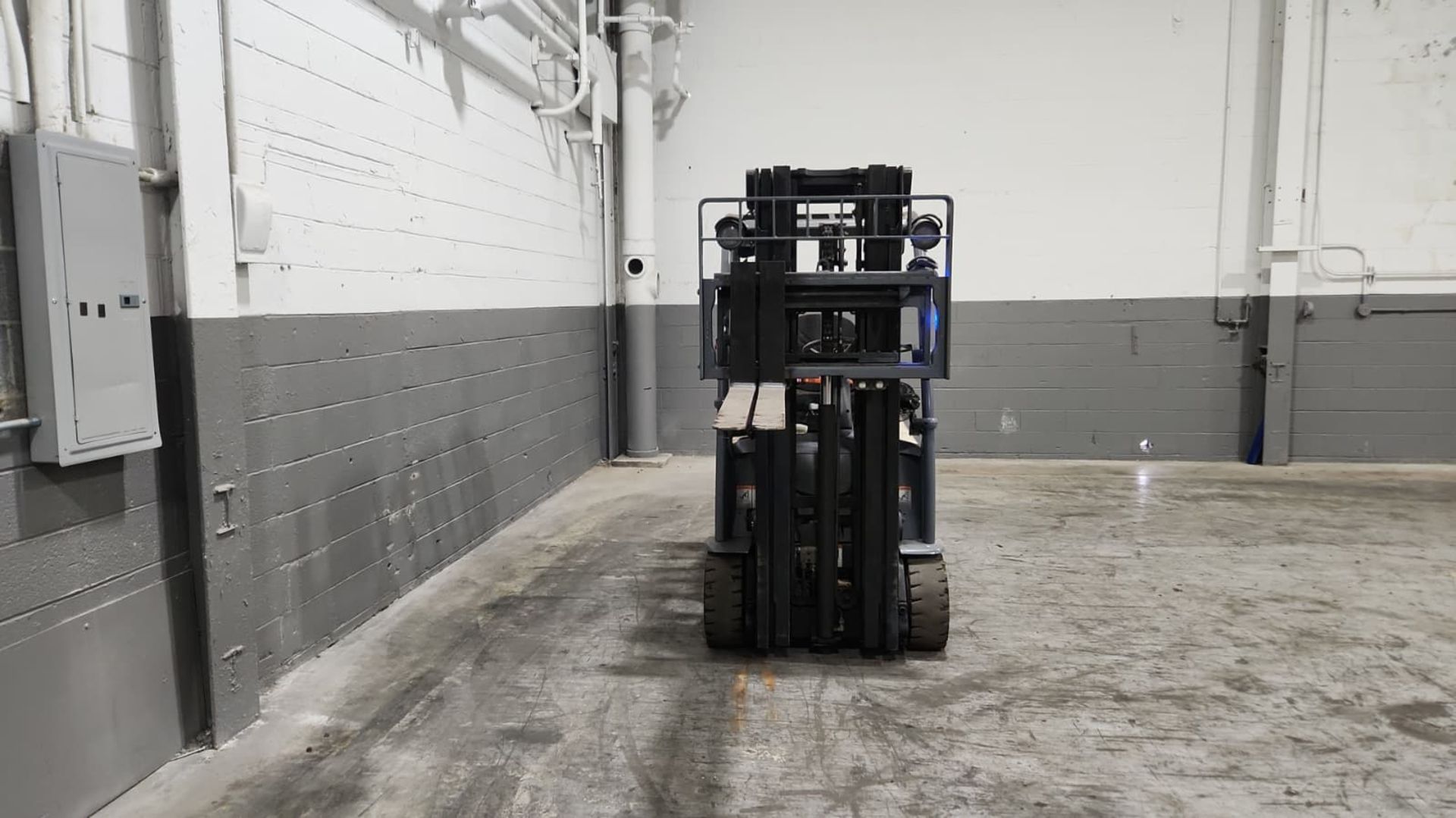 Crown Forklift. Model Number: SC5225-35, Sideshifter. - Image 2 of 8