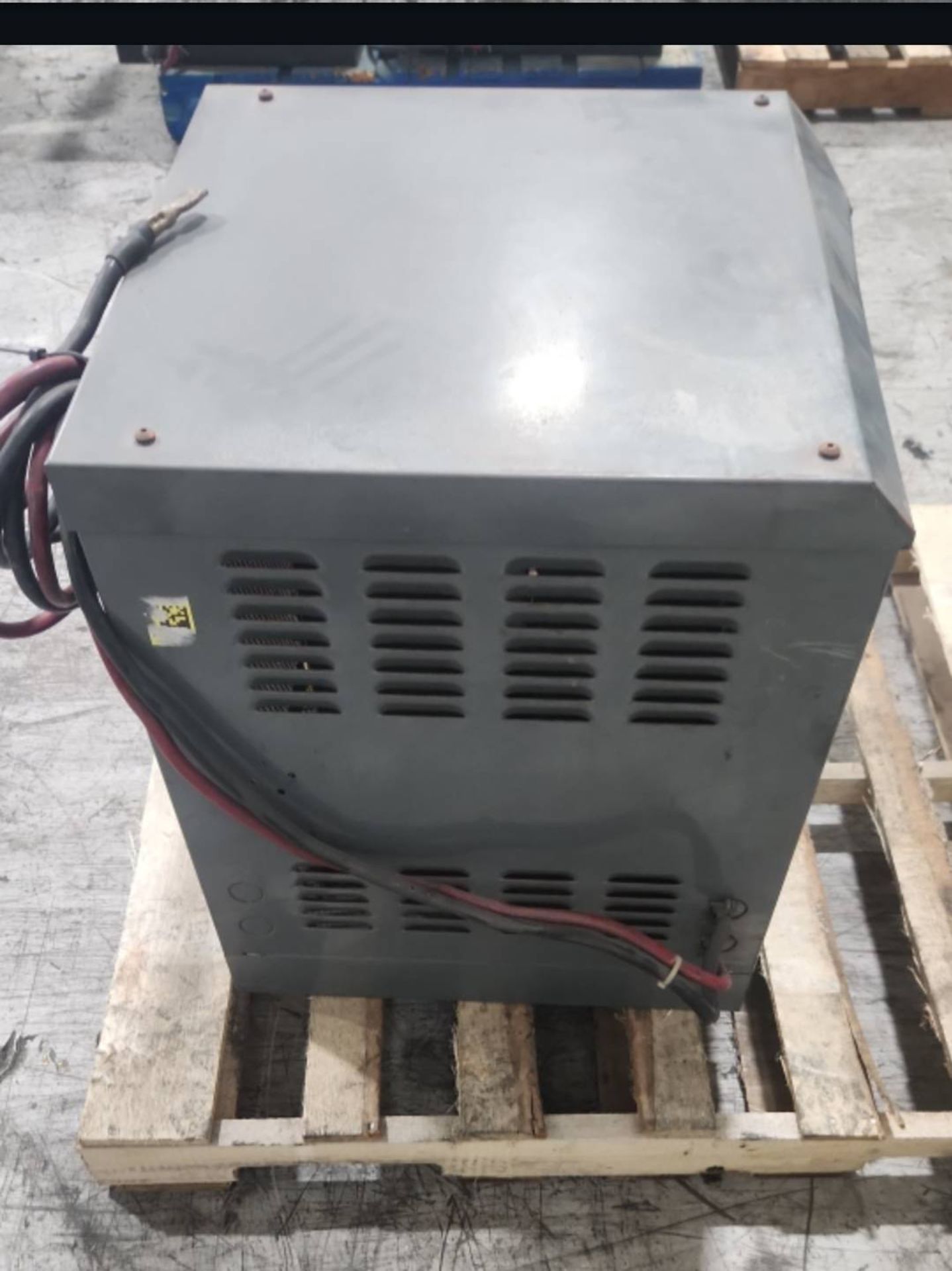 GNB Technologies 24 Volt Electric Forklift Battery Charger. - Image 4 of 5