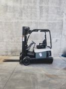 Crown Model: SC5245-40 4,000lb Capacity Electric Forklift