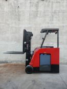 2021 Raymond Model: 425-C40TT 4,000lb Stand Up Counterbalance Electric Forklift.