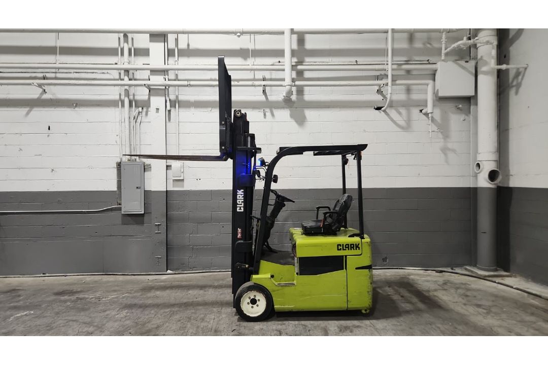 2016 Clark Model: TMX25 5,000lb Capacity Electric Forklift with Battery. - Image 1 of 7