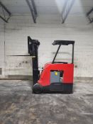 Raymond Model: 425-C30TT 3,000lb Stand Up Counterbalance Electric Forklift. Hours: 3,125