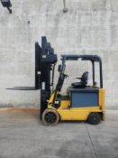 Caterpillar Model: E5500 36/48V 5,500lb Capacity Electric Forklift. Hours: 4,209