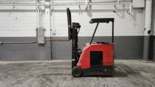2016 Raymond Model: 425-C40TT 4,000LB Stand Up Counterbalance Electric Forklift.
