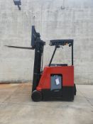 2016 Raymond Model: 415-C30TT 3,000LB Stand Up Counterbalance Electric Forklift.