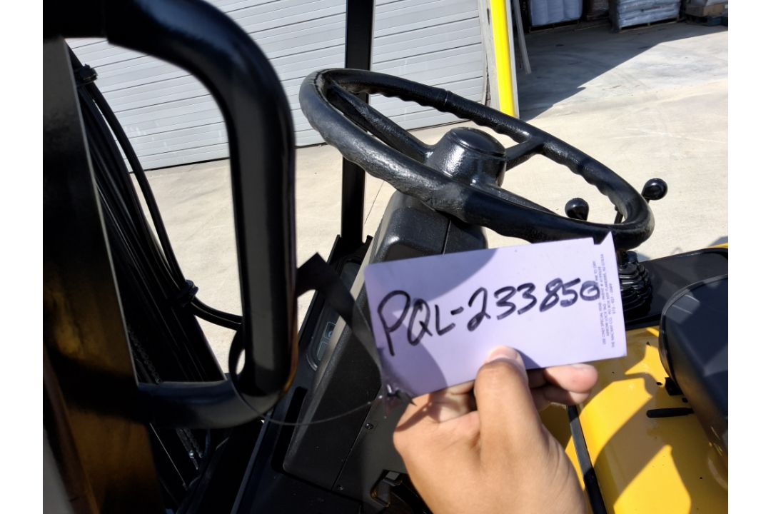 Yale Model: GLC050 5,000LB LP Powered Forklift. Hours: 6,603 - Image 7 of 9