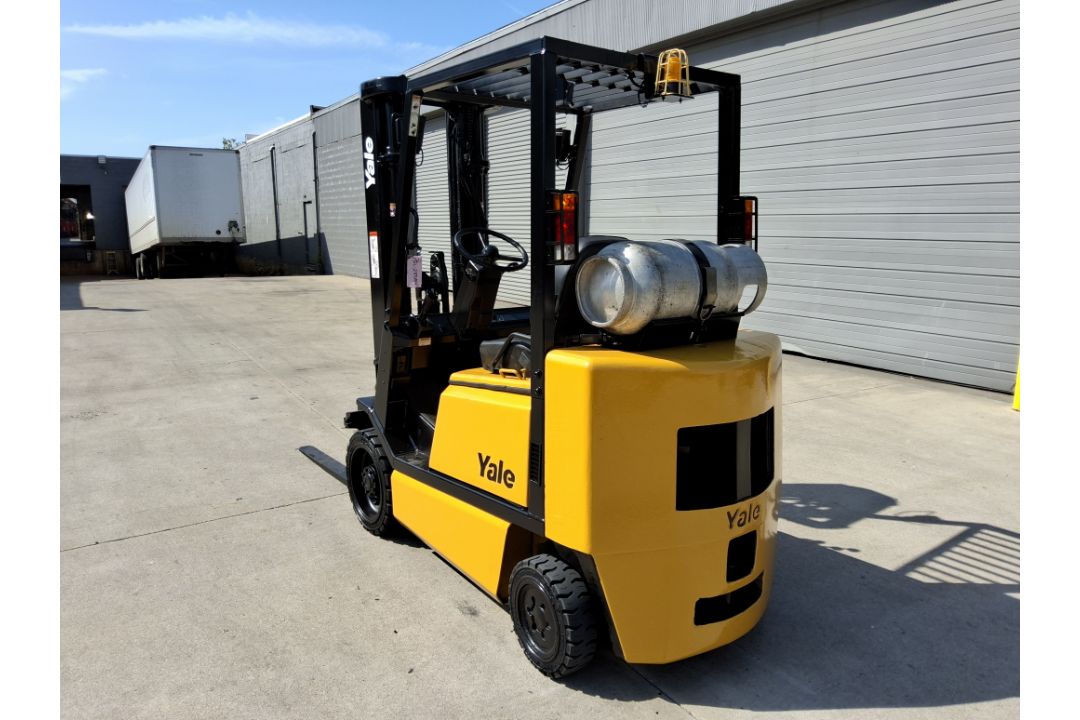 Yale Model: GLC050 5,000LB LP Powered Forklift. Hours: 6,603 - Image 2 of 9
