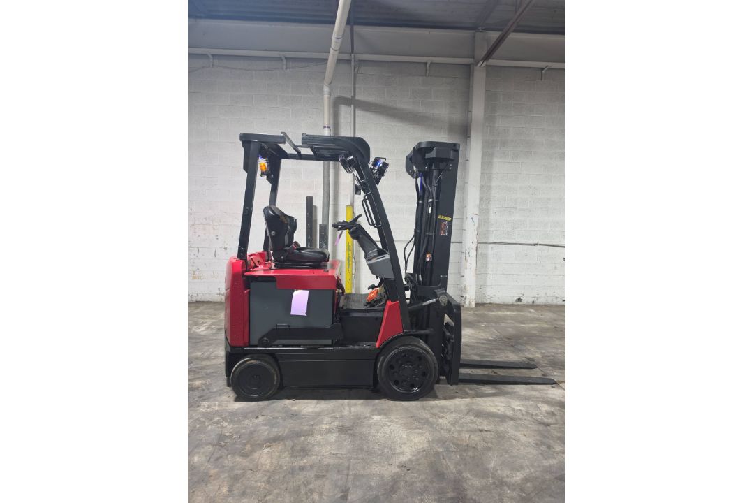 2019 Raymond Model: 4750C50S 5,000LB Capacity. Sit Down Counterbalance Forklift. - Image 7 of 8