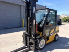 2018 Yale Model: GLP070VXN 7,000LB Capacity, LP Powered, W/Cab Forklift. Hours: 561!!