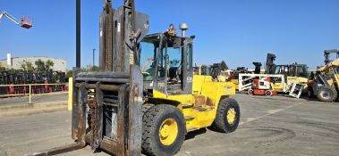 2006 Hoist P360-36 36,000LB Capacity Forklift, Fork Positioner, 94" Forks