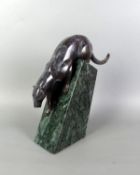 A. STEVENS, "Panther", Bronze, lose auf Marmorsockel gesetzt