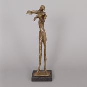Monogrammist KYJ (20. Jh.) - Geigenspieler, Bronze, patiniert, stilisierte Darstellung im Stil von 