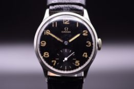 Omega Military Black Gilt Radium Dial Men's Wristwatch C.1939