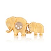 CHOPARD: DIAMOND-SET ELEPHANTS 'HAPPY DIAMONDS' BROOCH