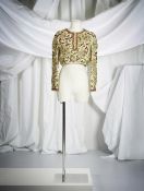 Yves Saint Laurent Patron Original, collection Couture, circa 1975. Haut de robe en soie ivoire e...