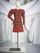 Saint Laurent Rive Gauche, collection Prêt-à-Porter, Printemps-Eté 1970. Manteau e...