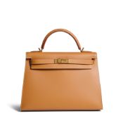 HERMÈS: GOLD CHAMONIX LEATHER KELLY II SELLIER 32 2000