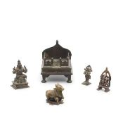 A group of five bronzes India, 16th-18th Century(5)
