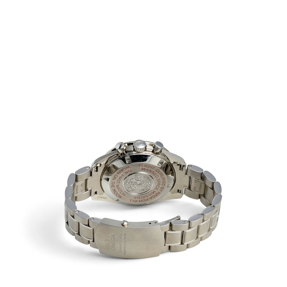 OMEGA. A LIMITED EDITION STEEL MANUAL WIND CHRONOGRAPH BRACELET WATCH Speedmaster 'Tintin', Ref:... - Image 3 of 3